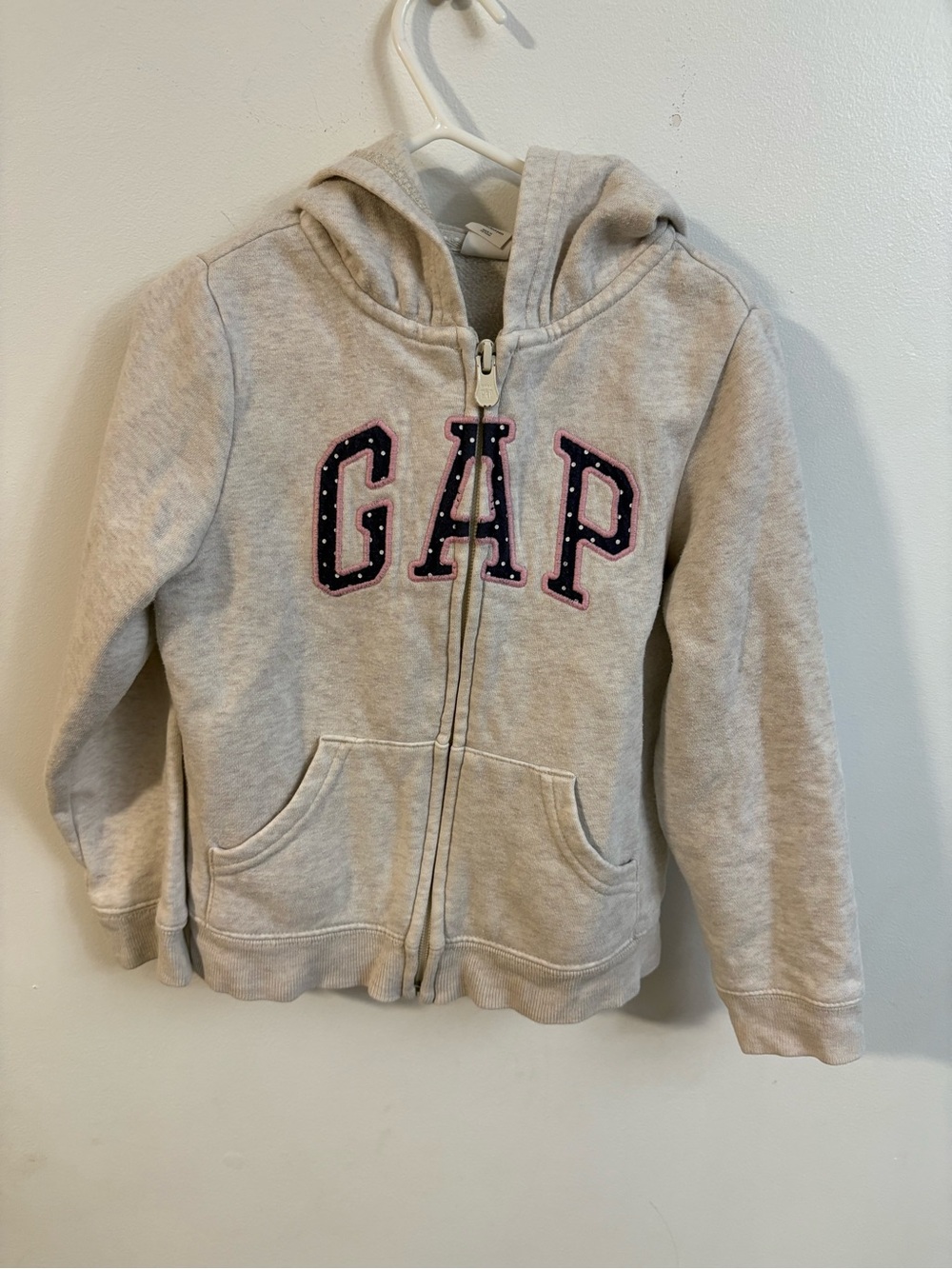 GAP Kids Light Gray Zip-Up Hoodie with Embroidered Logo 5 years